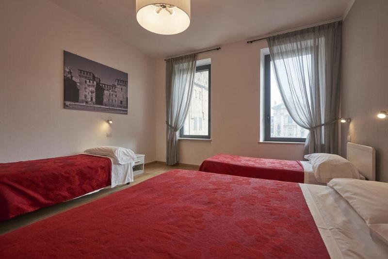 Hotel Due Guerrieri Mantoue Extérieur photo